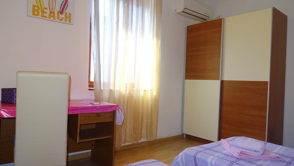 Apartments Eldi Split Exterior foto
